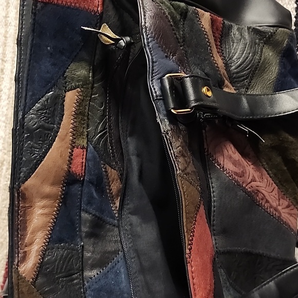 🔴 🔚🔜 VTG La Corina Leather Patchwork Purse. - Picture 11 of 16